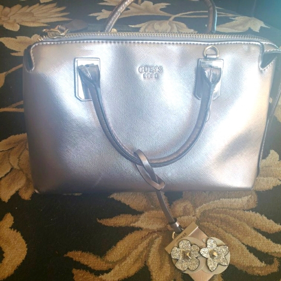 Purse - Picture 1 of 2